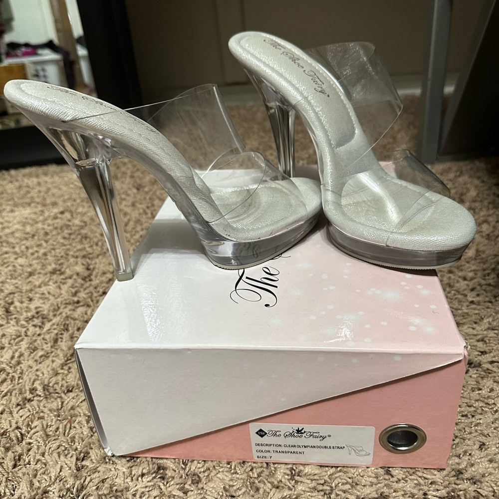 Iconic TSF Strappy Olympian Heels Size 7